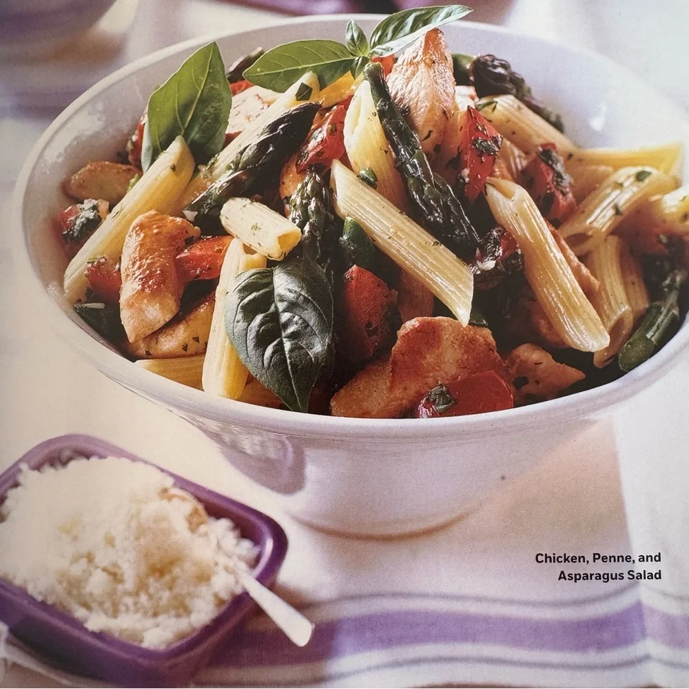 Weight Watchers Ultimate Chicken Hardcover Cookbook NEW